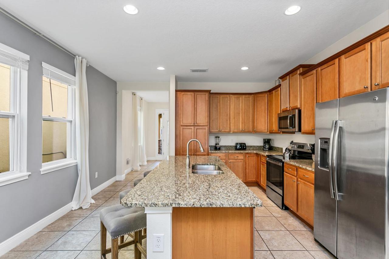 8 Bedroom Vacation Home With Pool Orlando Extérieur photo
